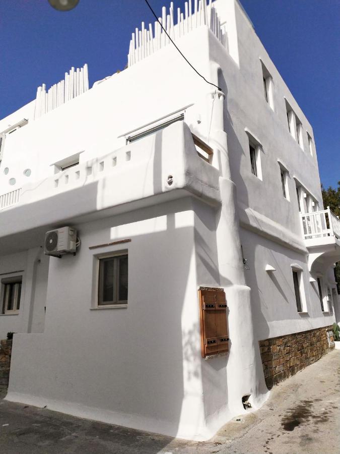 Narcissus Luxury Suites Naxos City エクステリア 写真