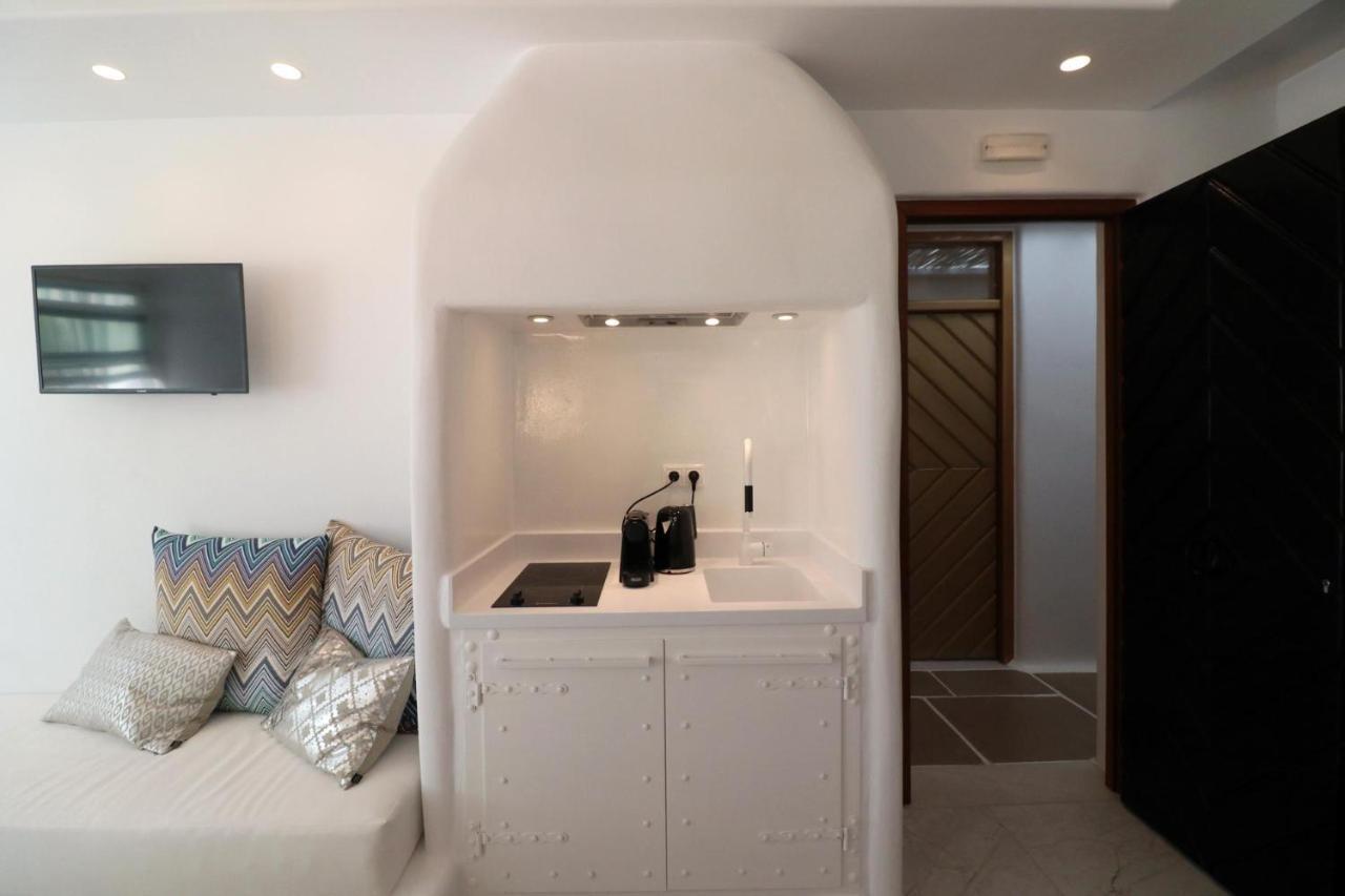 Narcissus Luxury Suites Naxos City エクステリア 写真