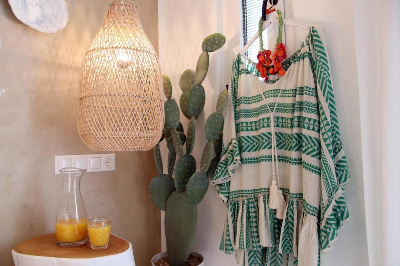 Narcissus Luxury Suites Naxos City エクステリア 写真
