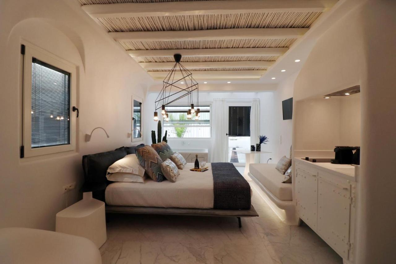 Narcissus Luxury Suites Naxos City エクステリア 写真