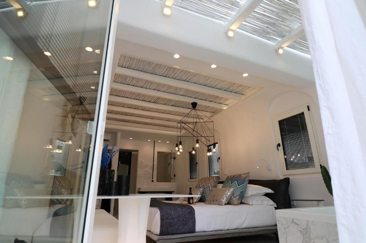 Narcissus Luxury Suites Naxos City エクステリア 写真