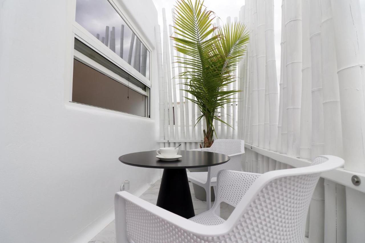 Narcissus Luxury Suites Naxos City エクステリア 写真