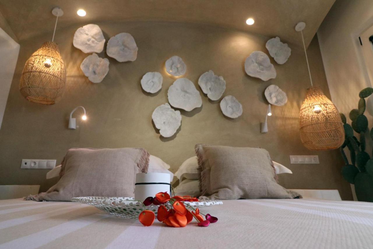 Narcissus Luxury Suites Naxos City エクステリア 写真